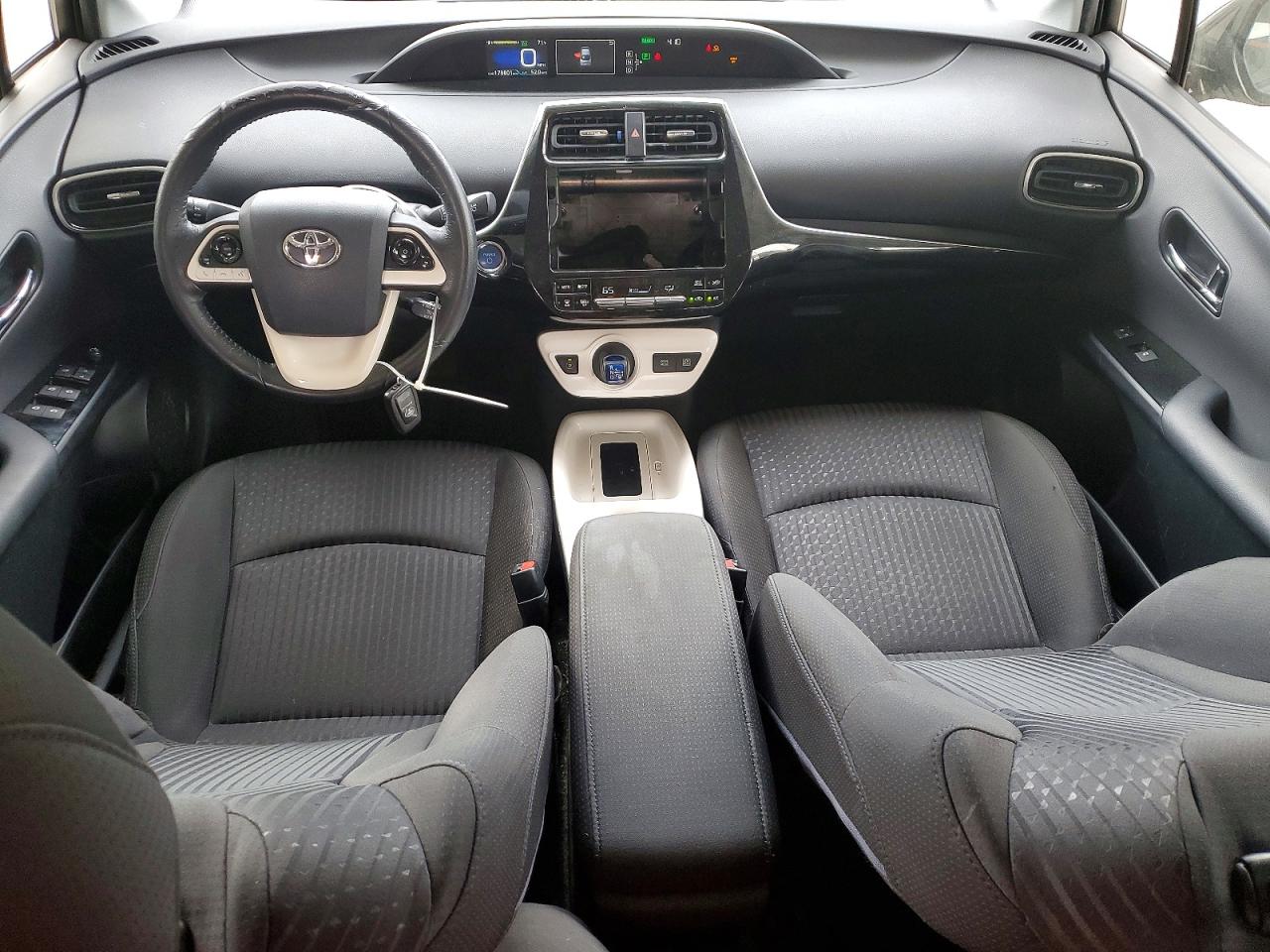 Toyota Prius Three