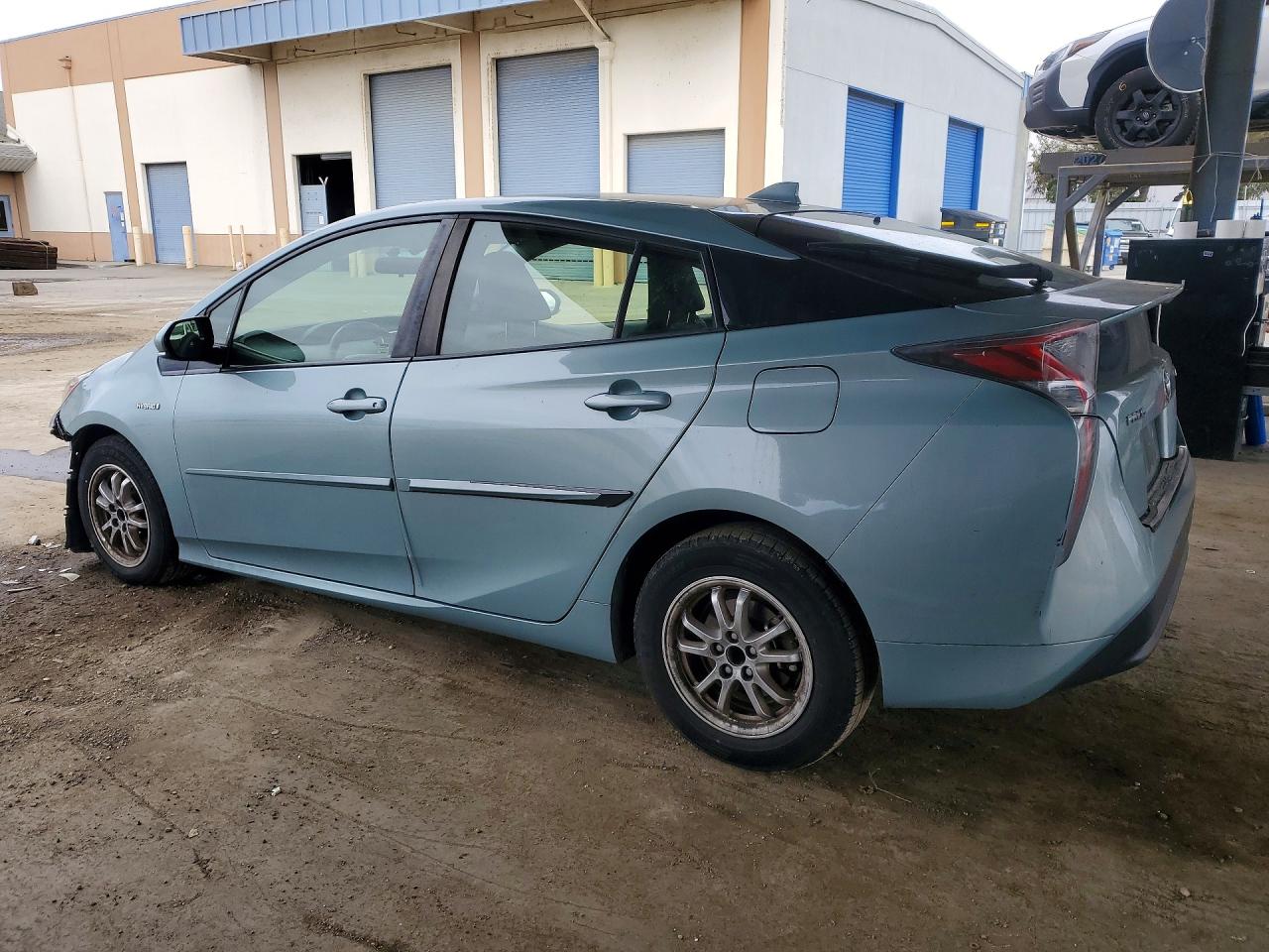 Toyota Prius Three