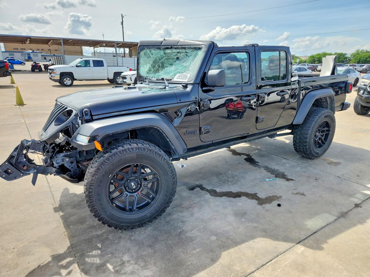 Salvage Jeep Gladiator Image