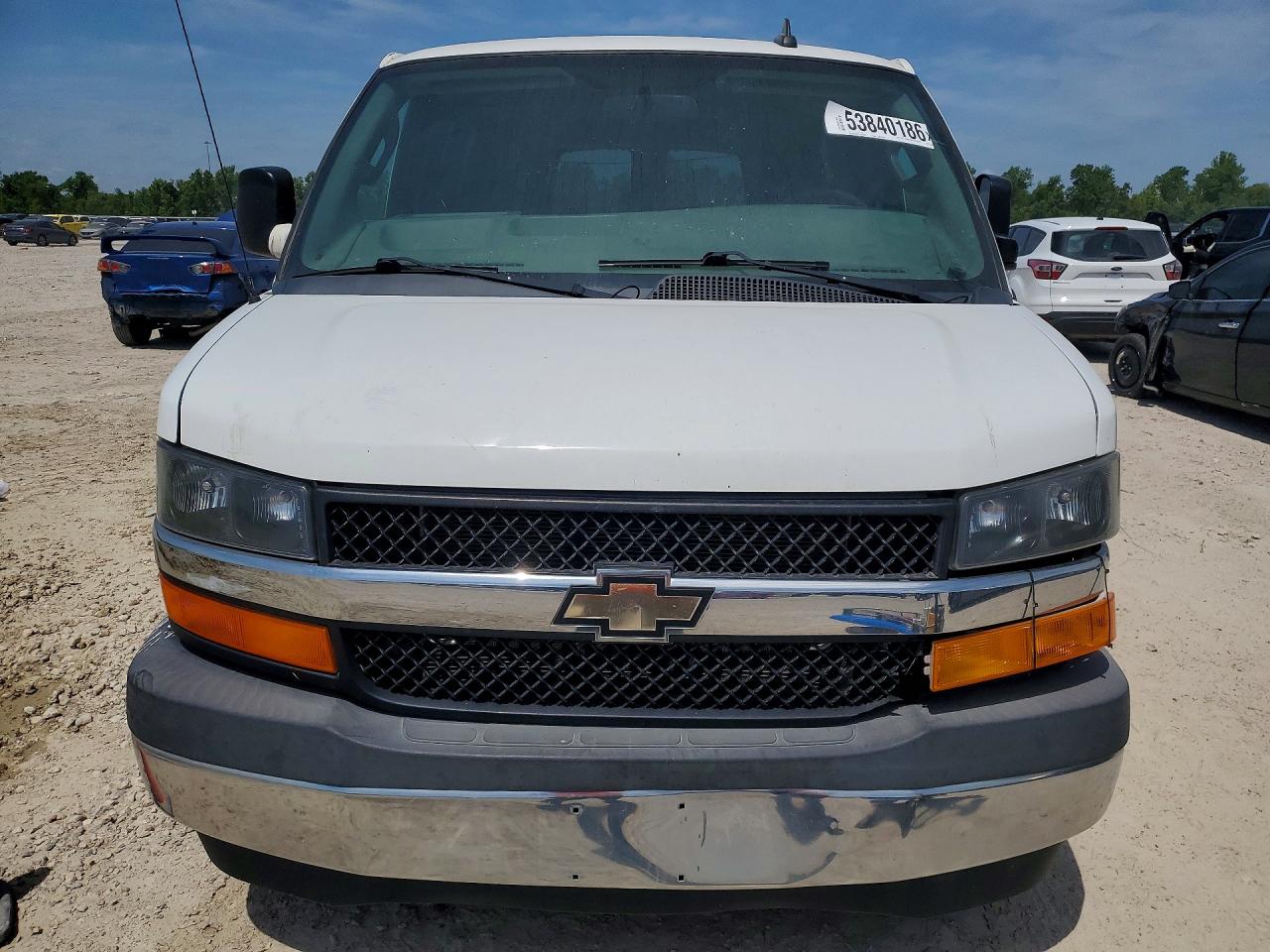 Chevrolet Express Lt