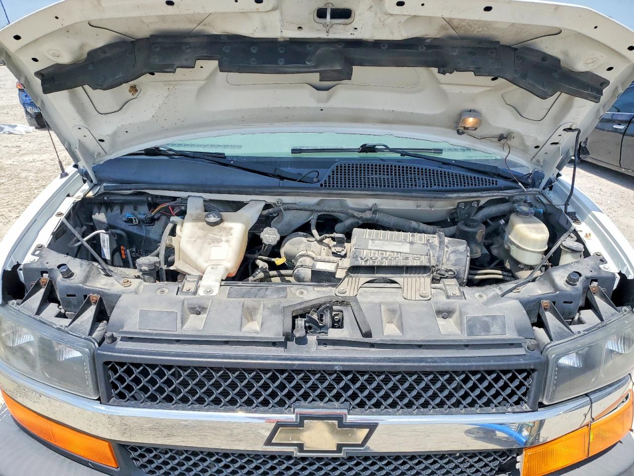 Chevrolet Express Lt