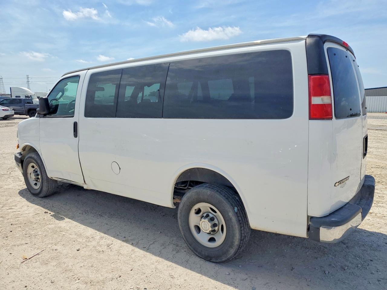 Chevrolet Express Lt