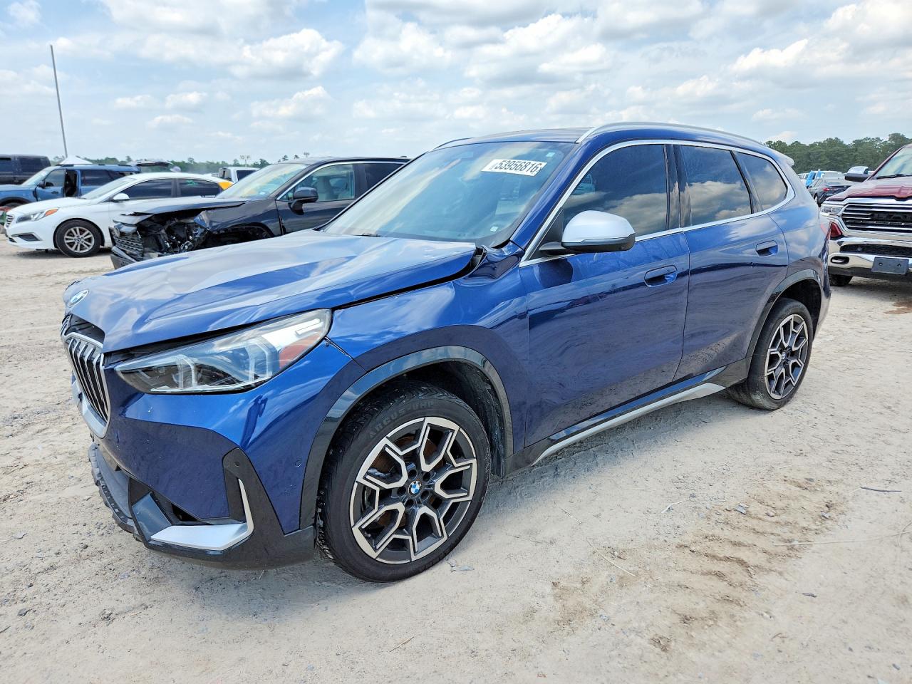 Salvage BMW X Series Image