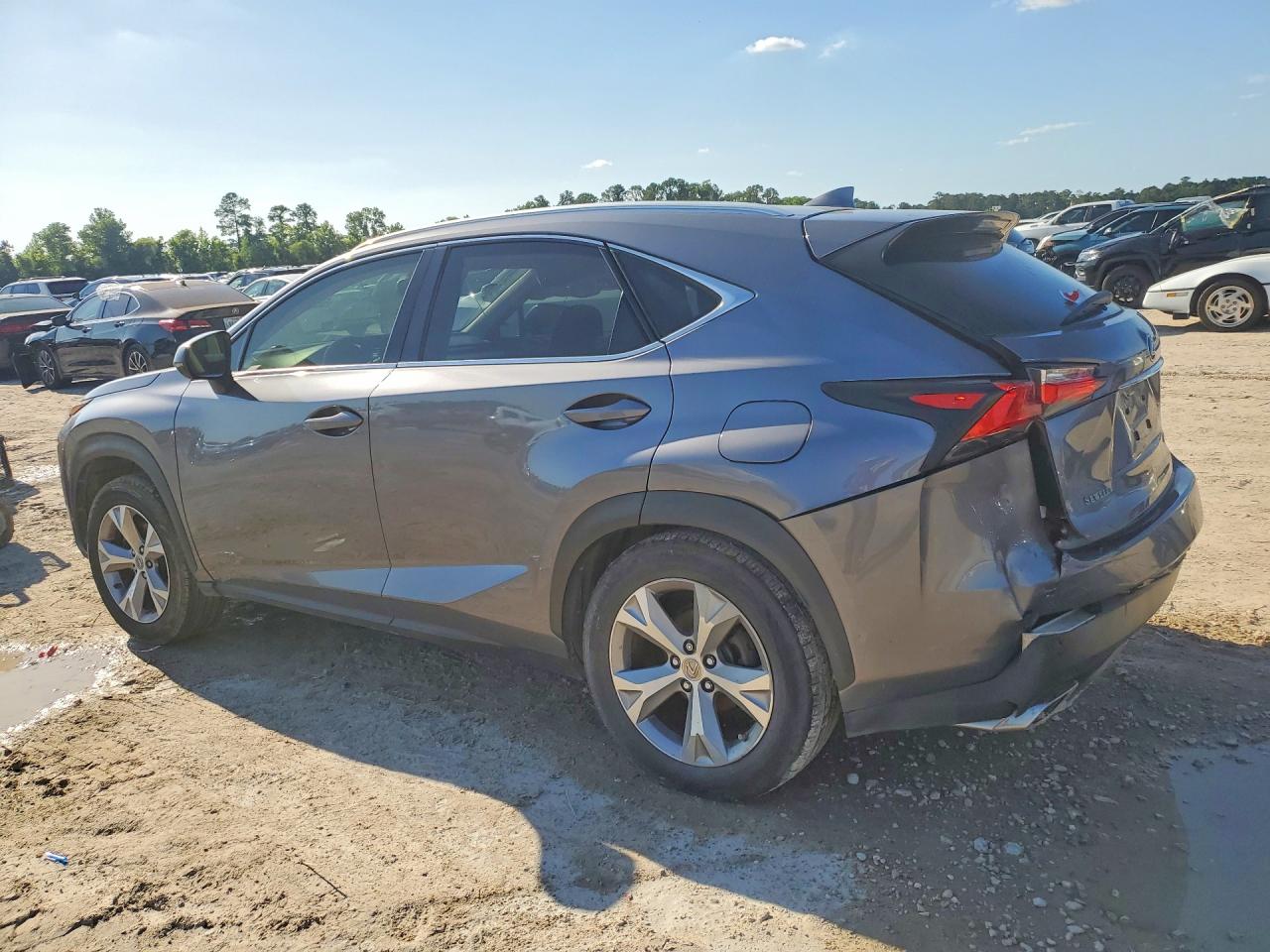 Lexus NX Base