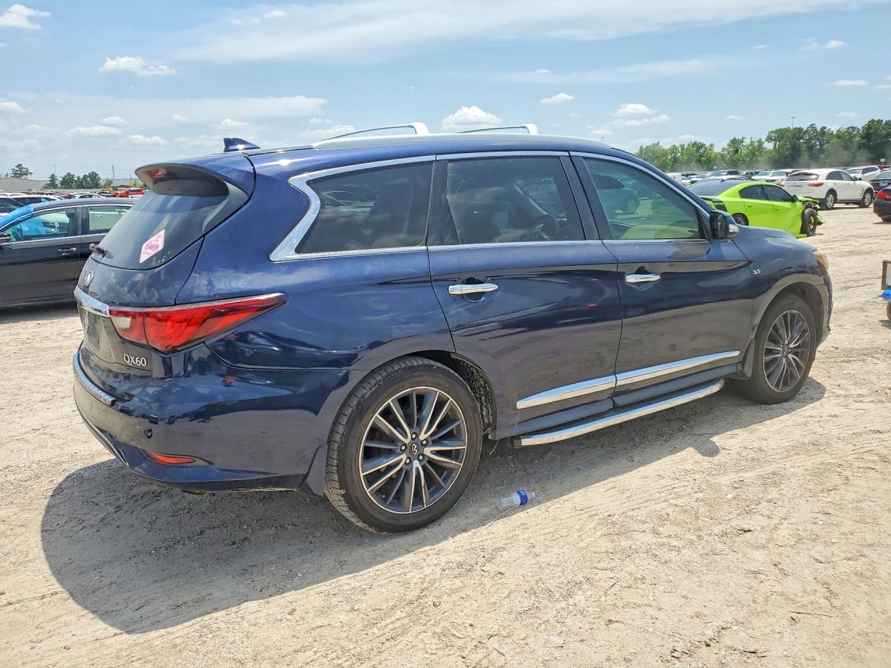INFINITI Qx Base