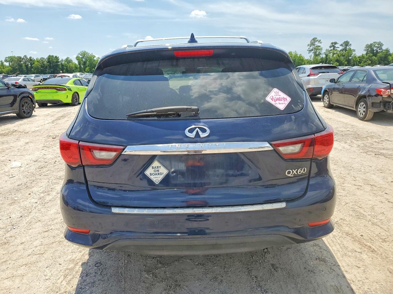 INFINITI Qx Base