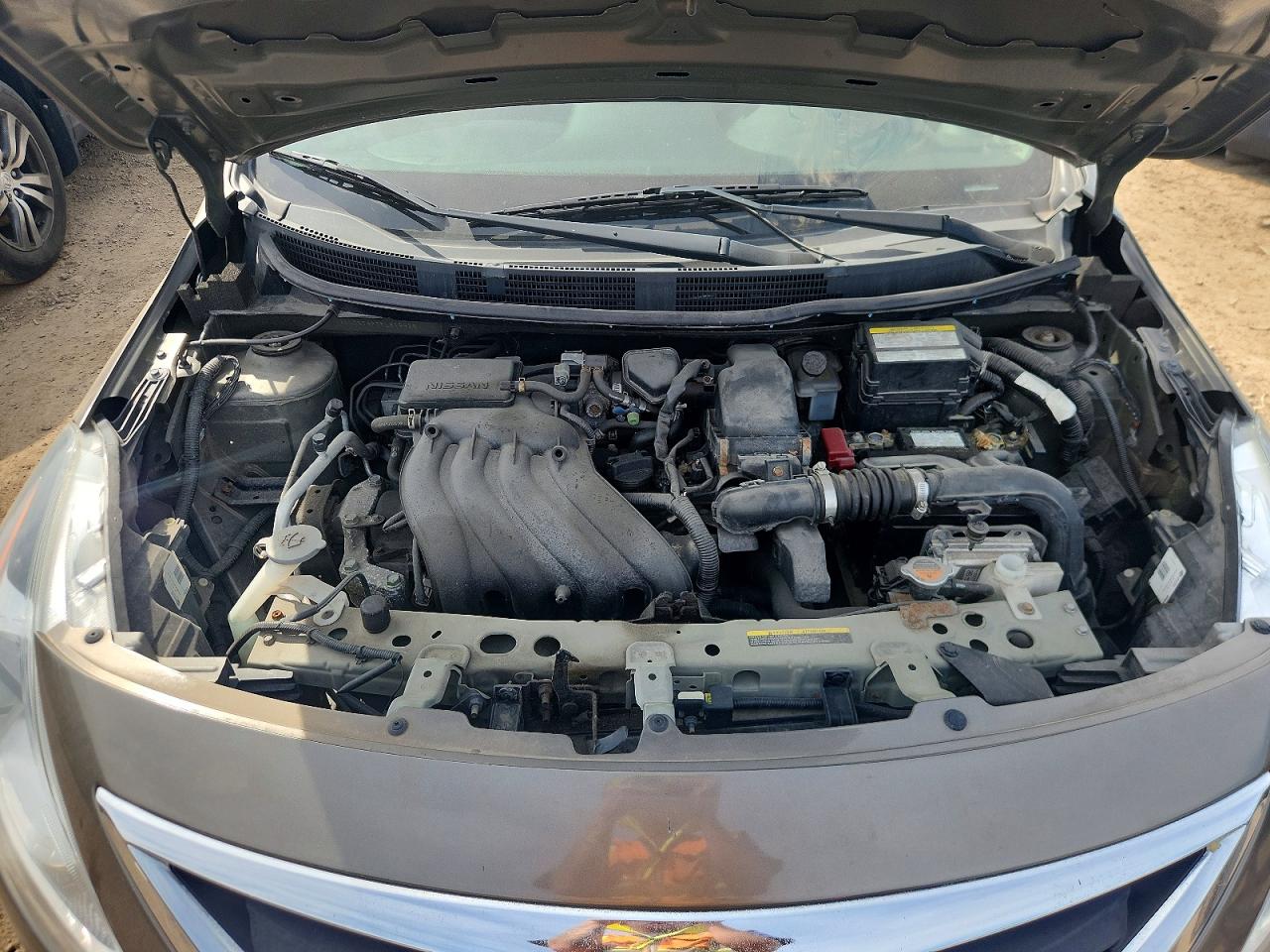 Nissan Versa 1.6 S Plus