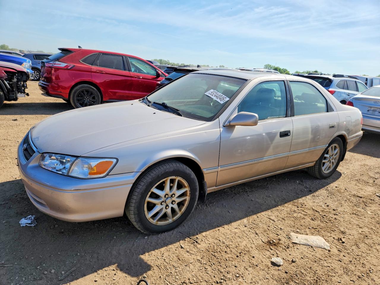 Salvage Toyota Camry Image