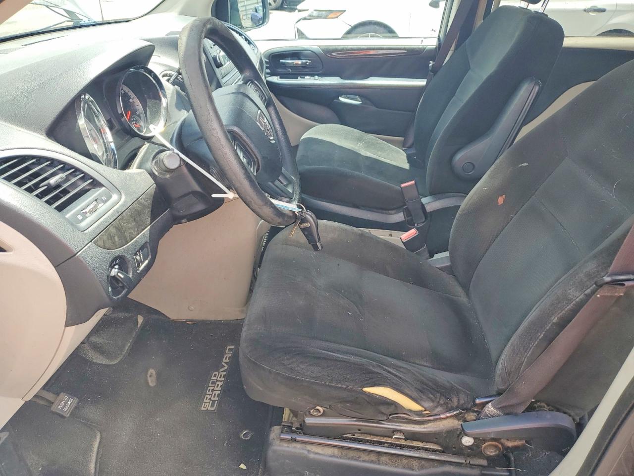 Dodge Caravan Se