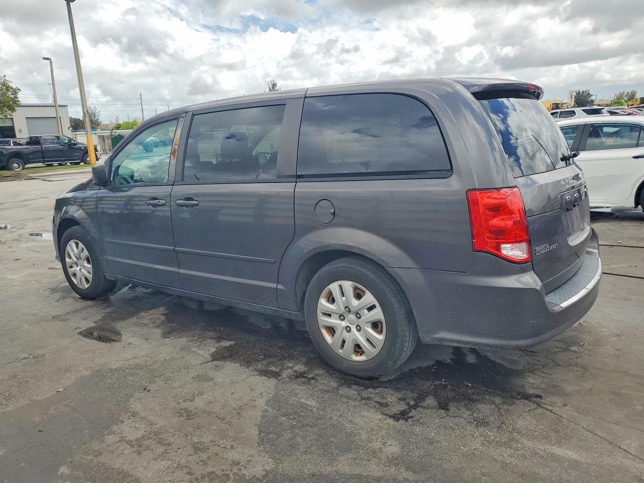 Dodge Caravan Se