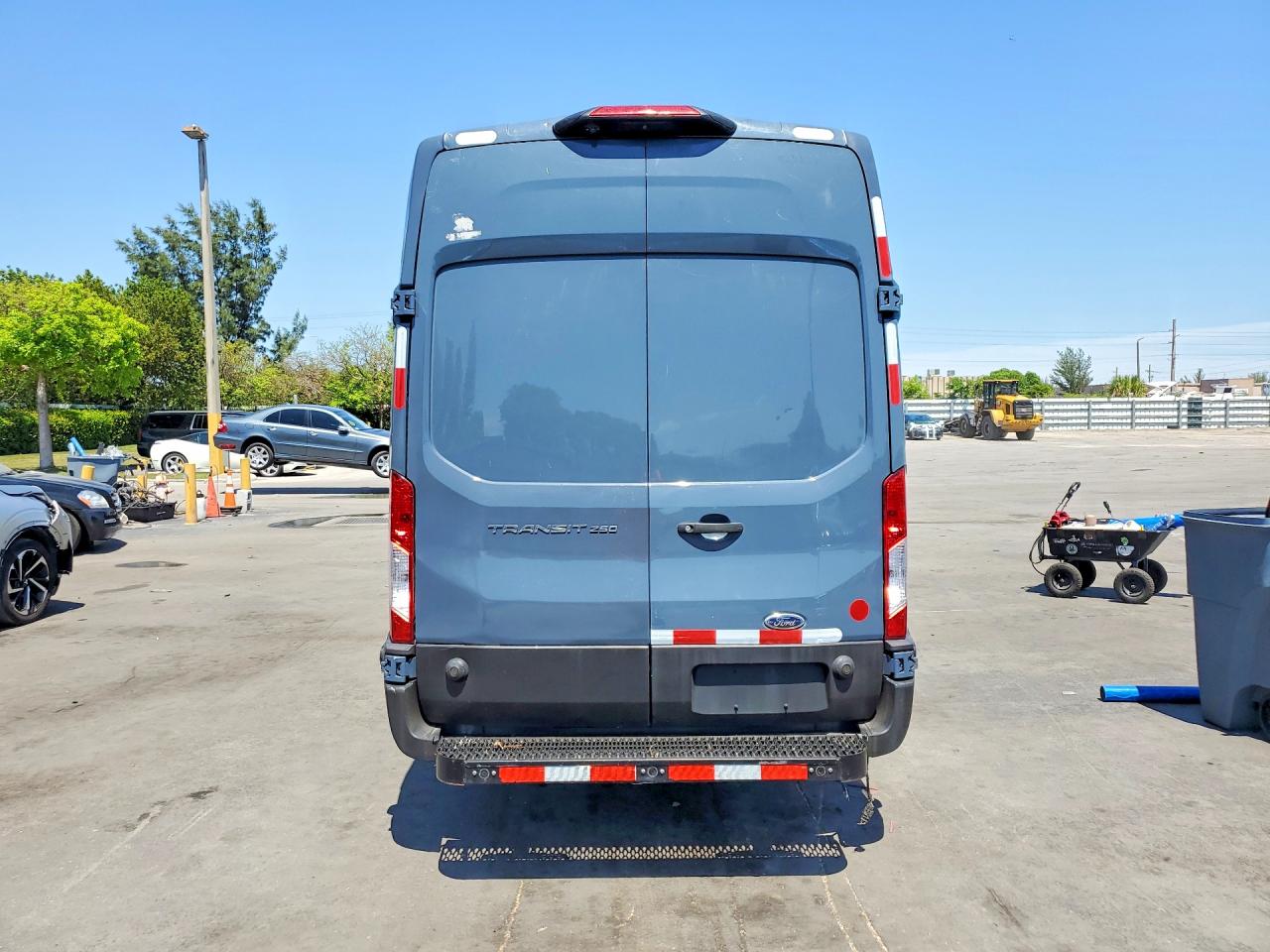 Ford Transit T-250