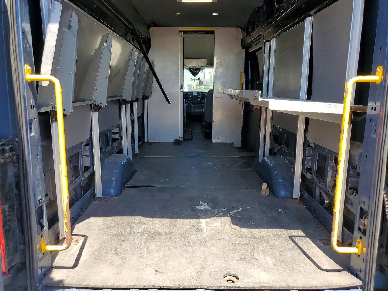 Ford Transit T-250