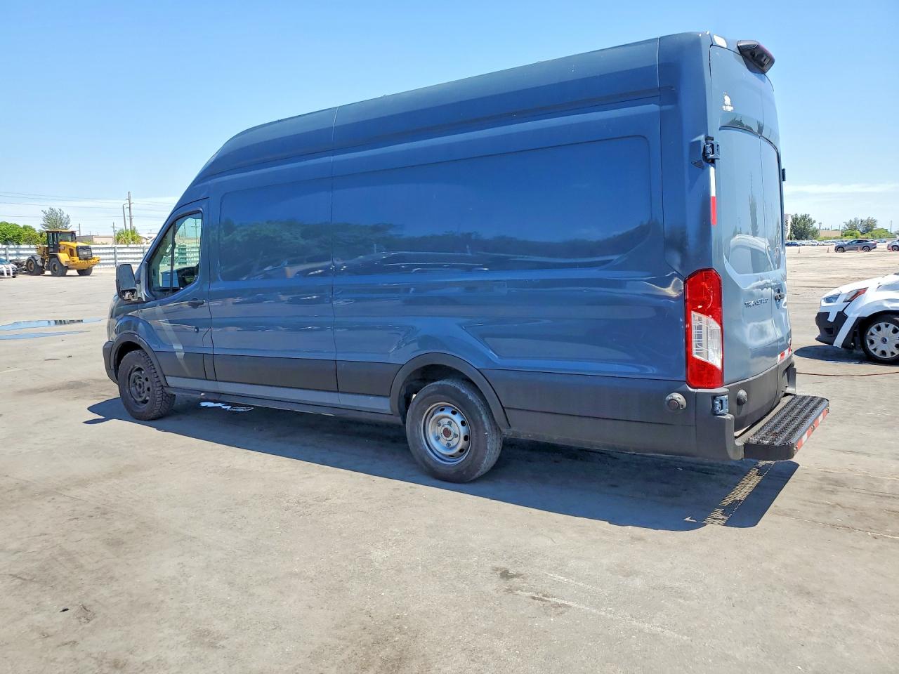 Ford Transit T-250