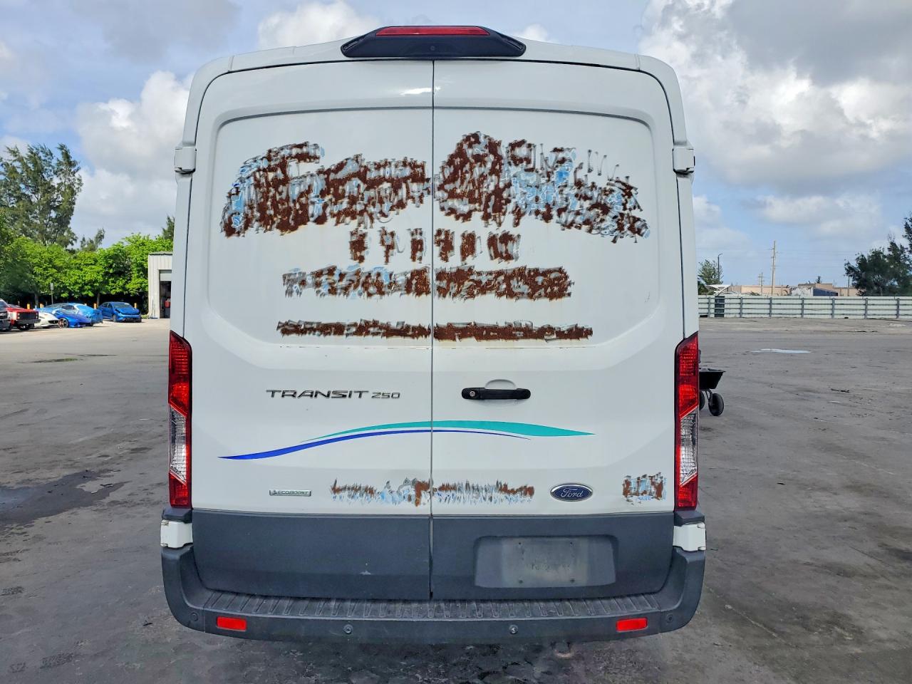 Ford Transit T-250