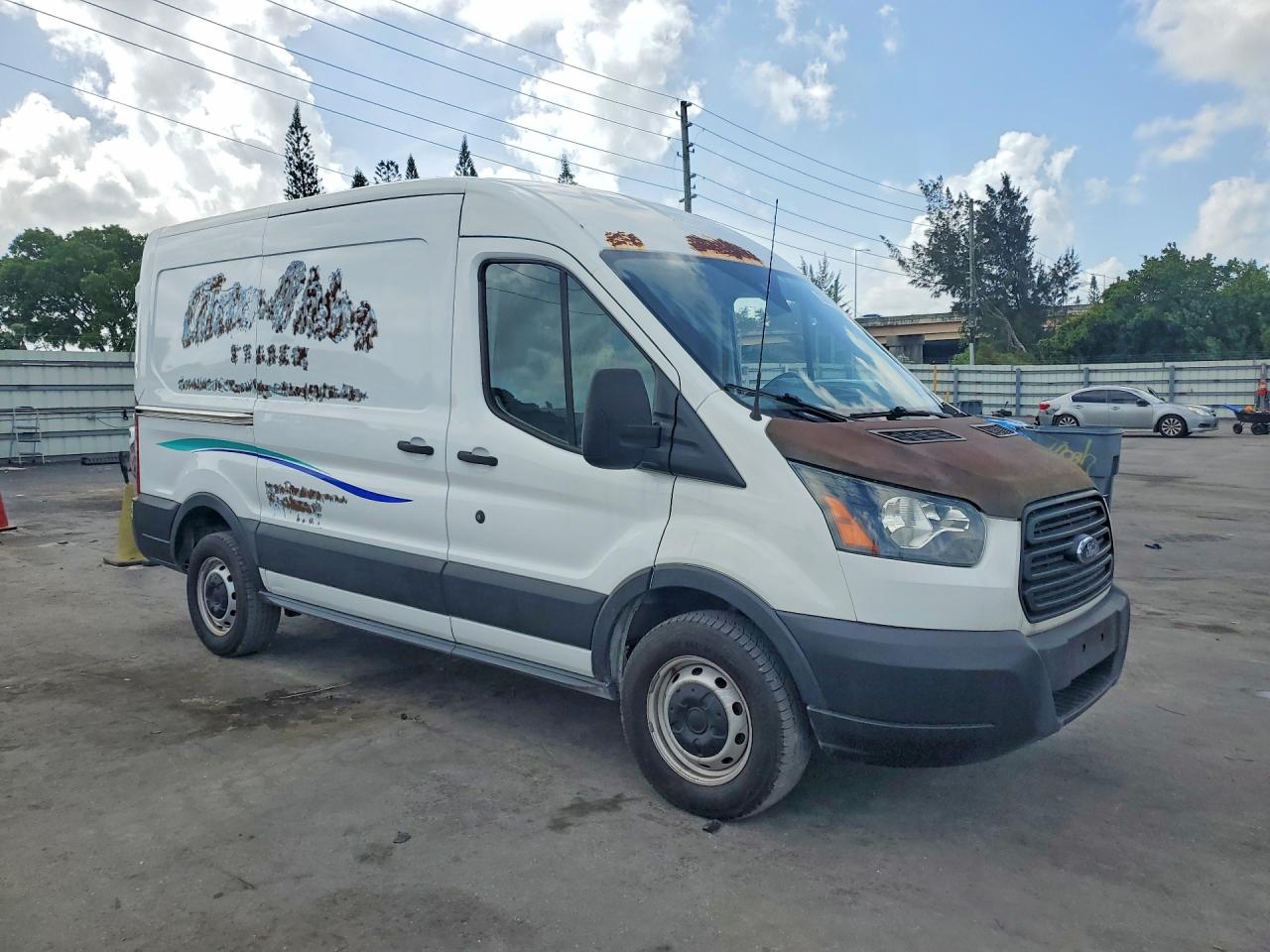 Ford Transit T-250