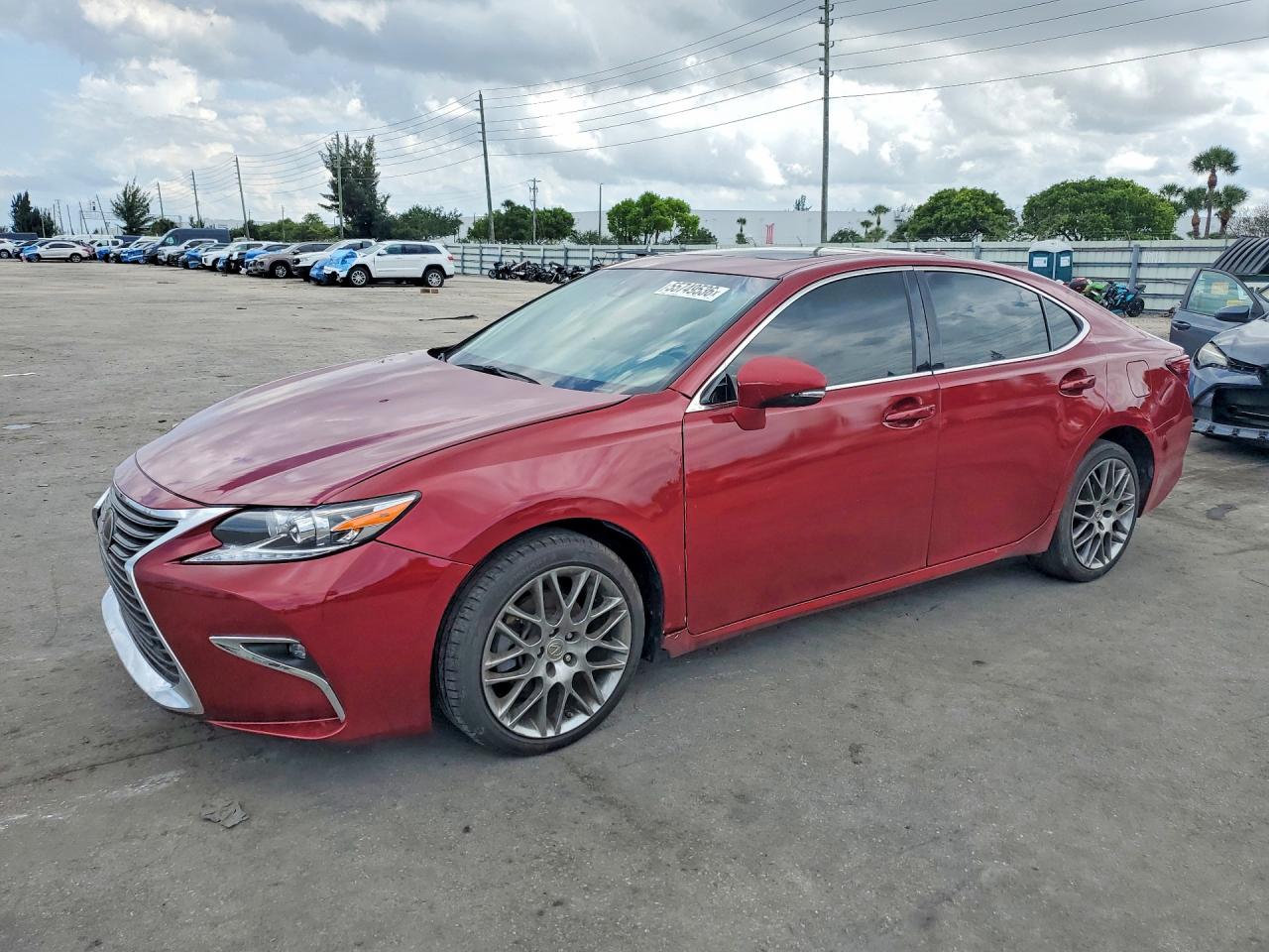 Salvage Lexus Es Image