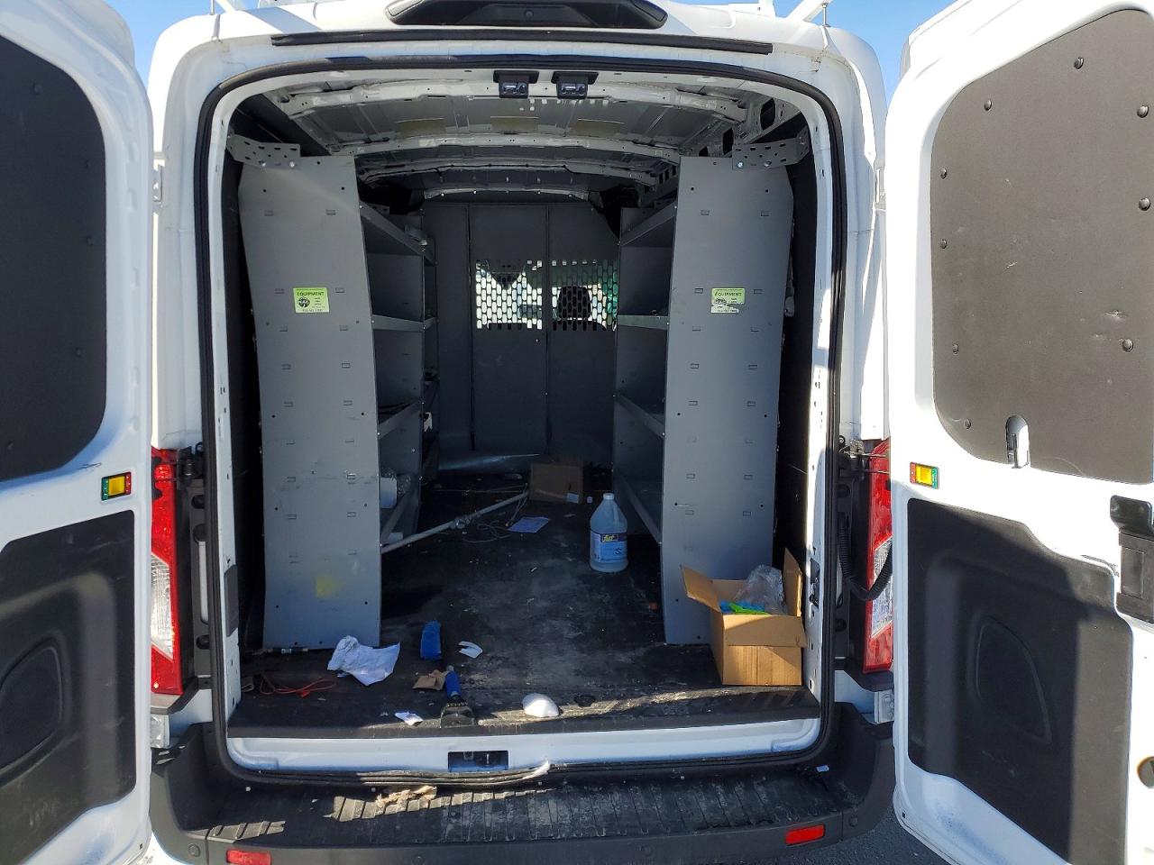 Ford Transit T-250