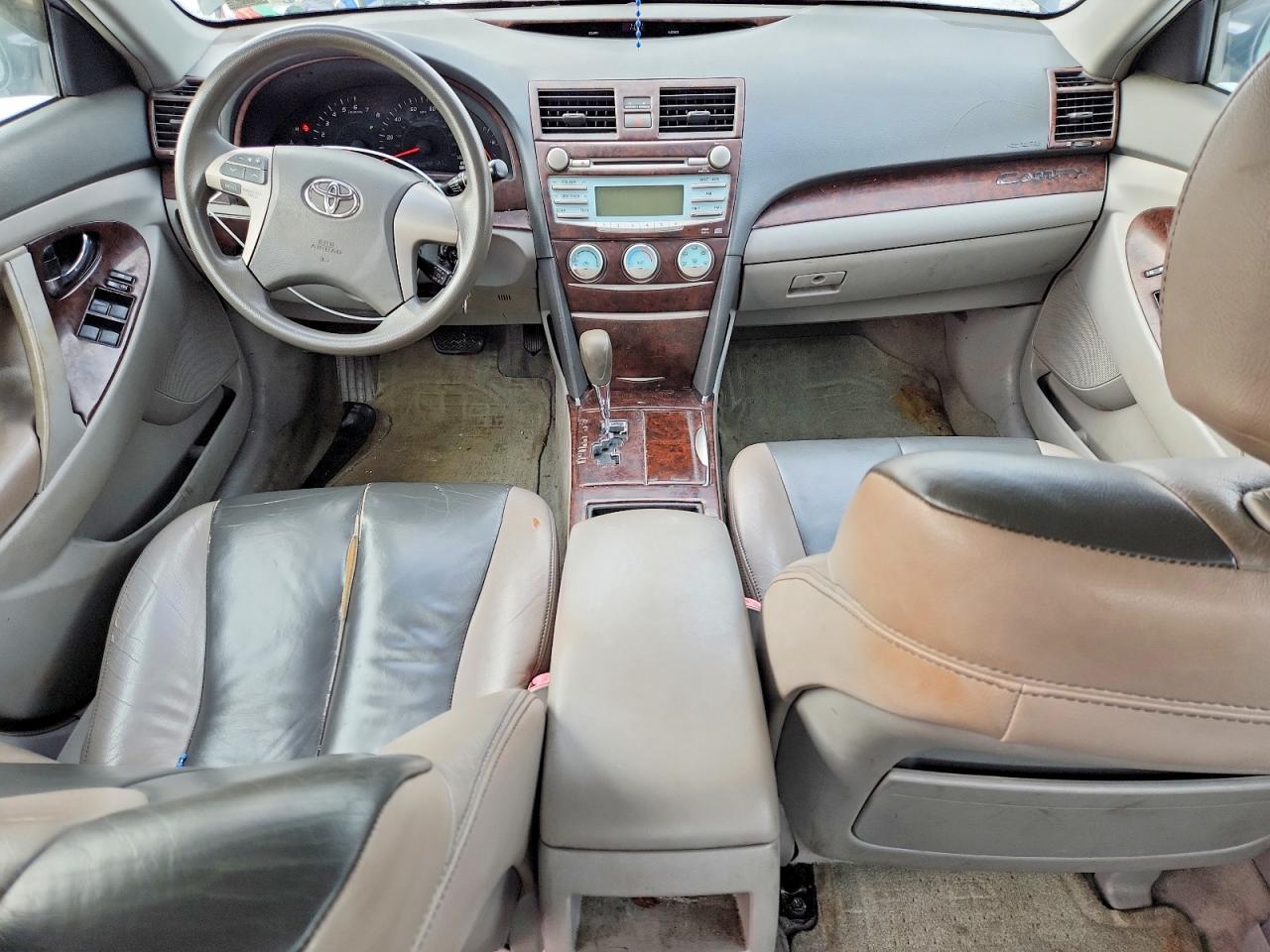Toyota Camry Ce