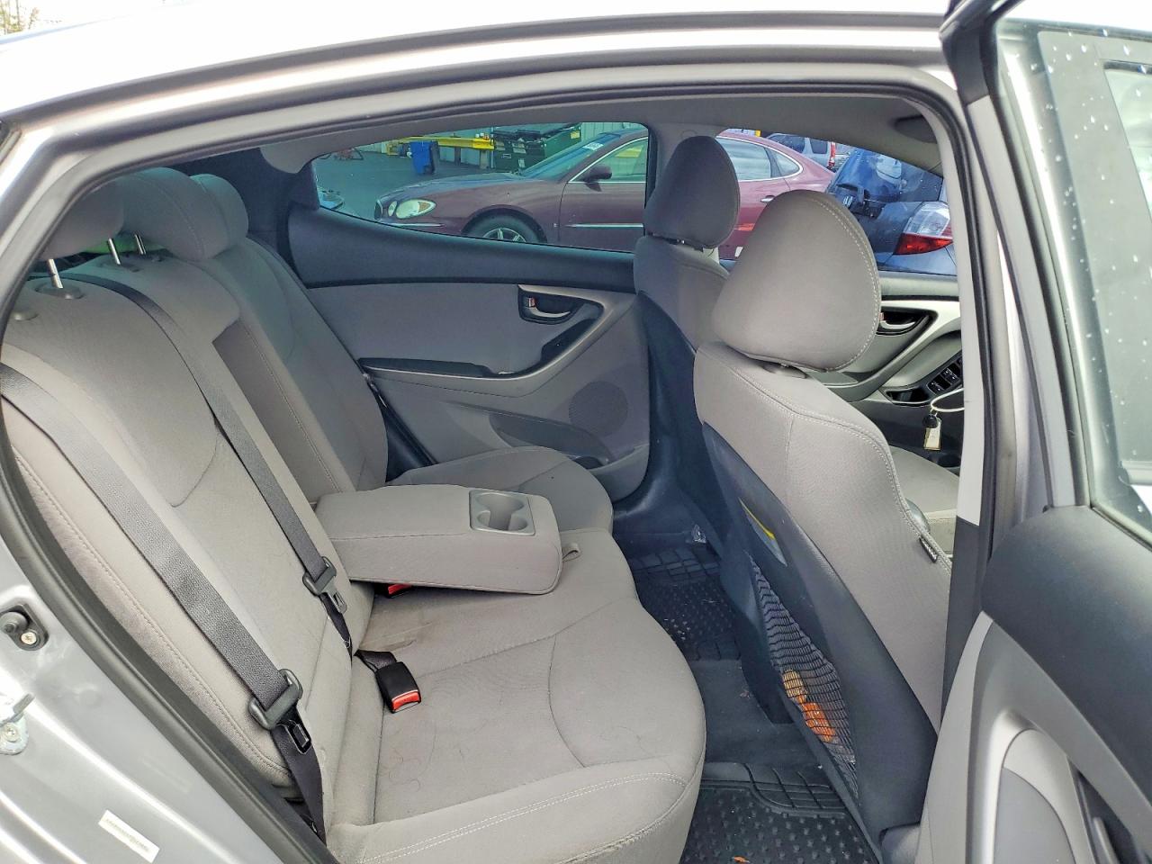 Hyundai ELANTRA Se