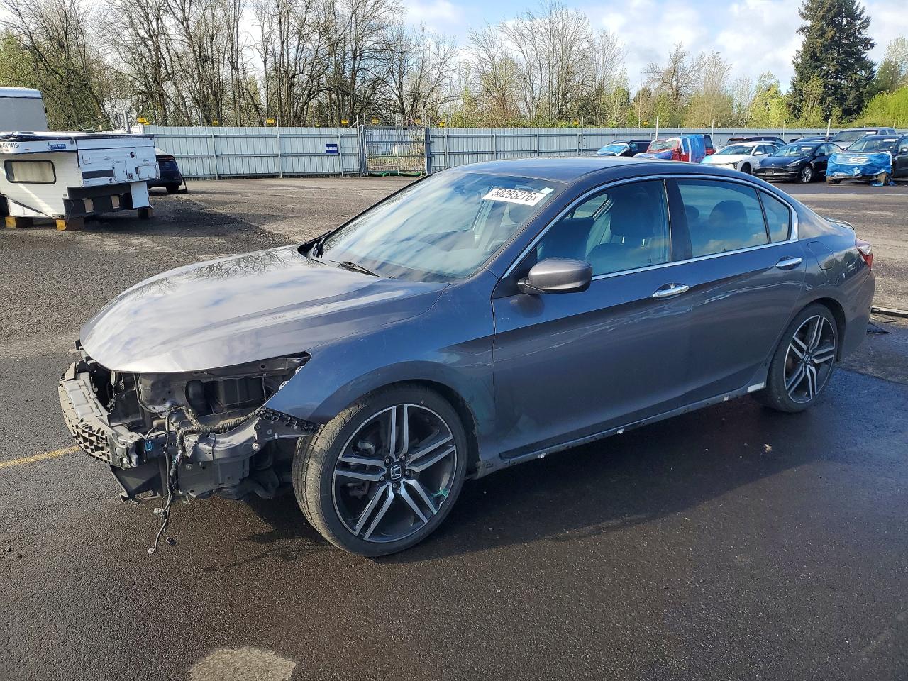Salvage Honda Accord Image