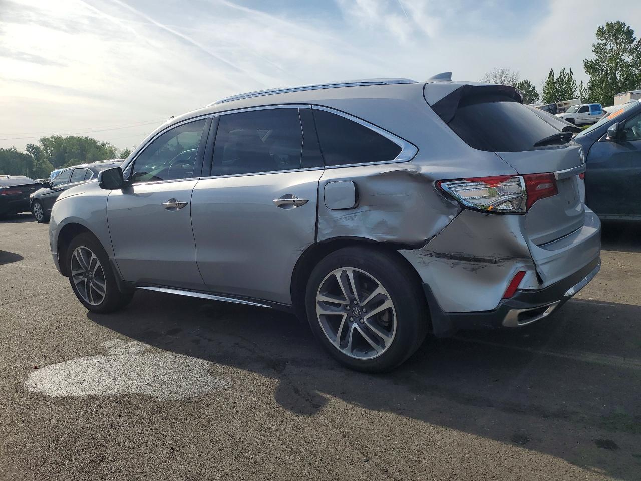 Acura MDX Advance