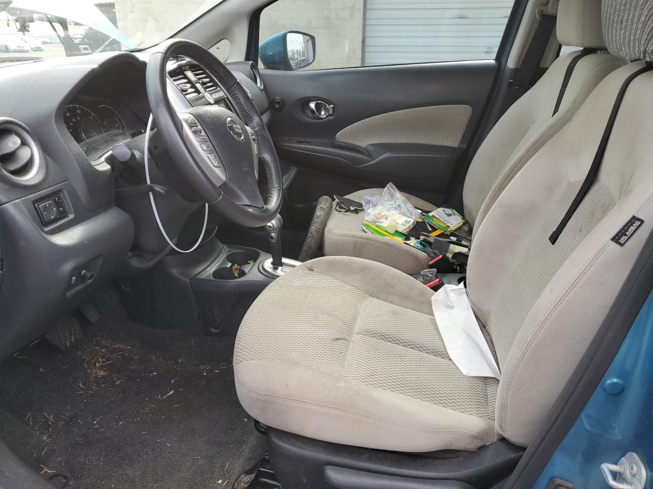 Nissan Versa S