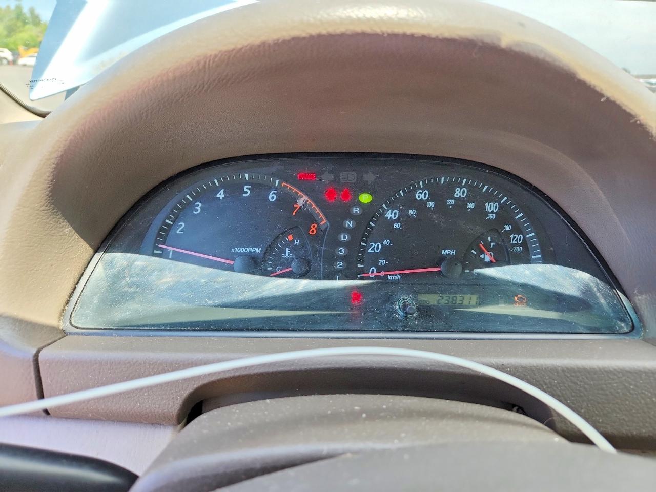 Toyota Camry Le V6