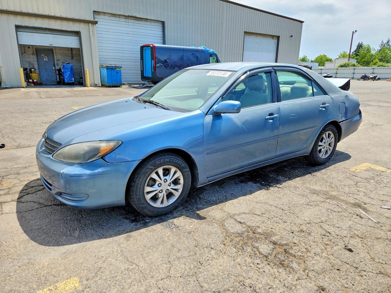 Salvage Toyota Camry Image