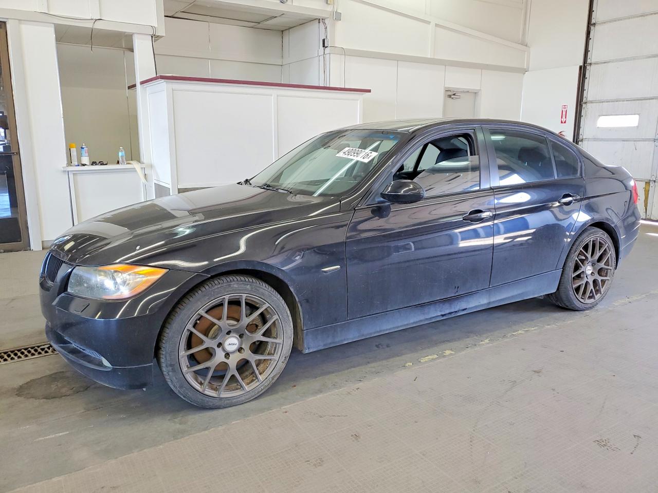 Salvage BMW 3 Series Image