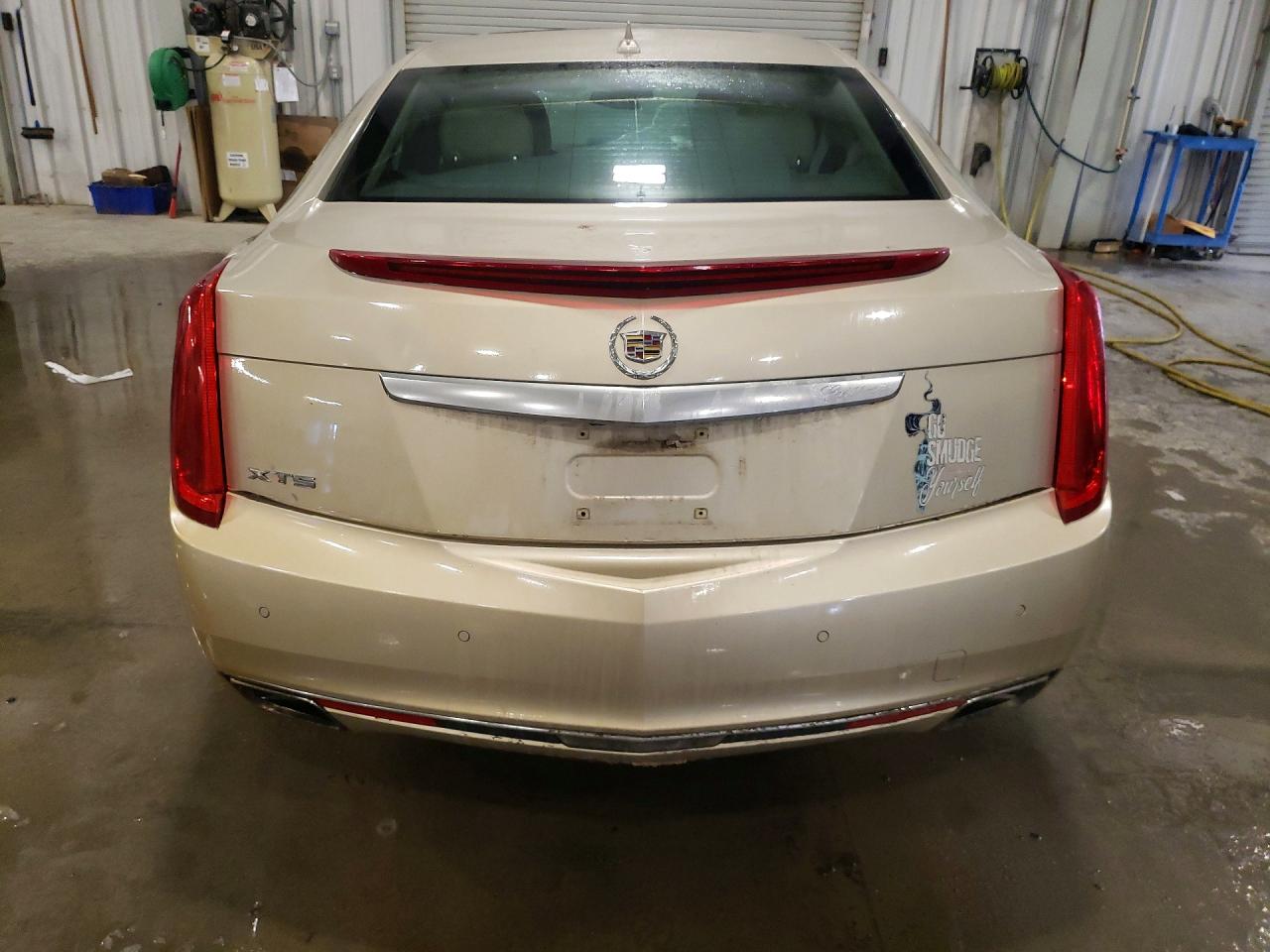 Cadillac XTS Luxury Collection