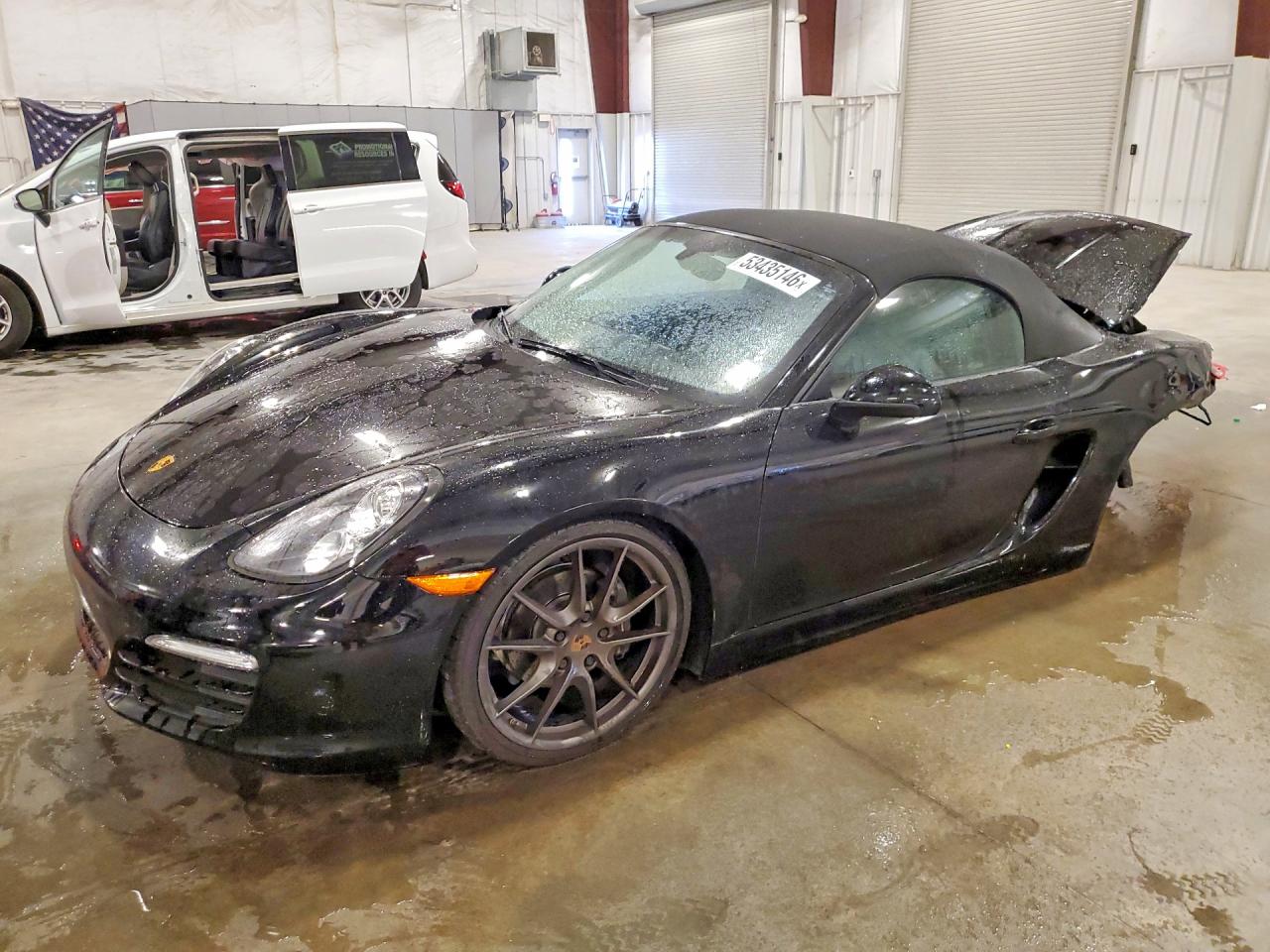 Salvage Porsche Boxster Image