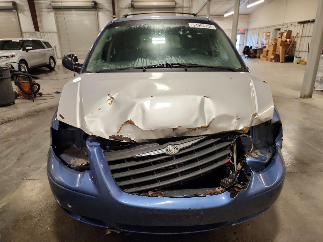 Chrysler Minivan Touring