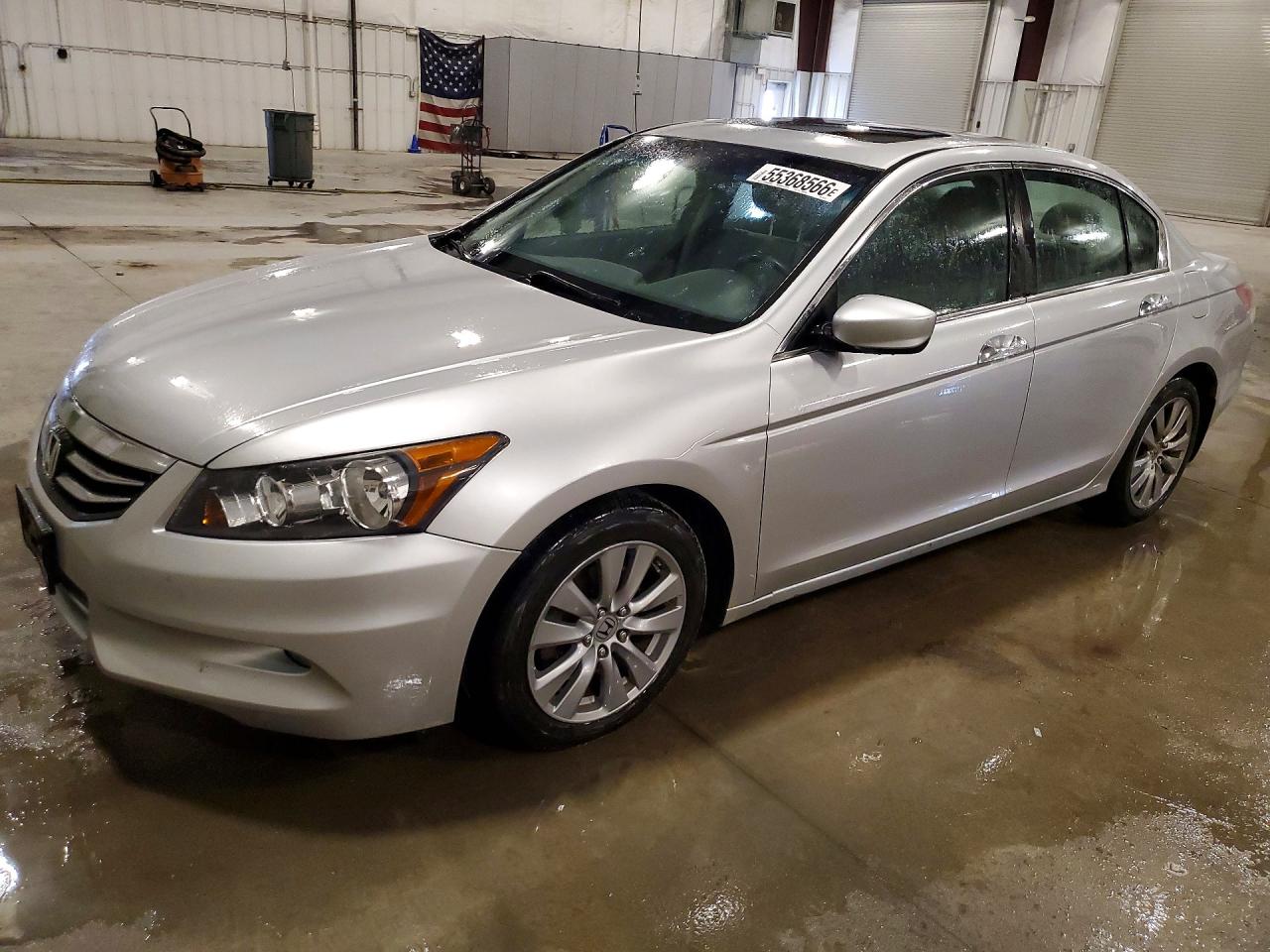 Salvage Honda Accord Image