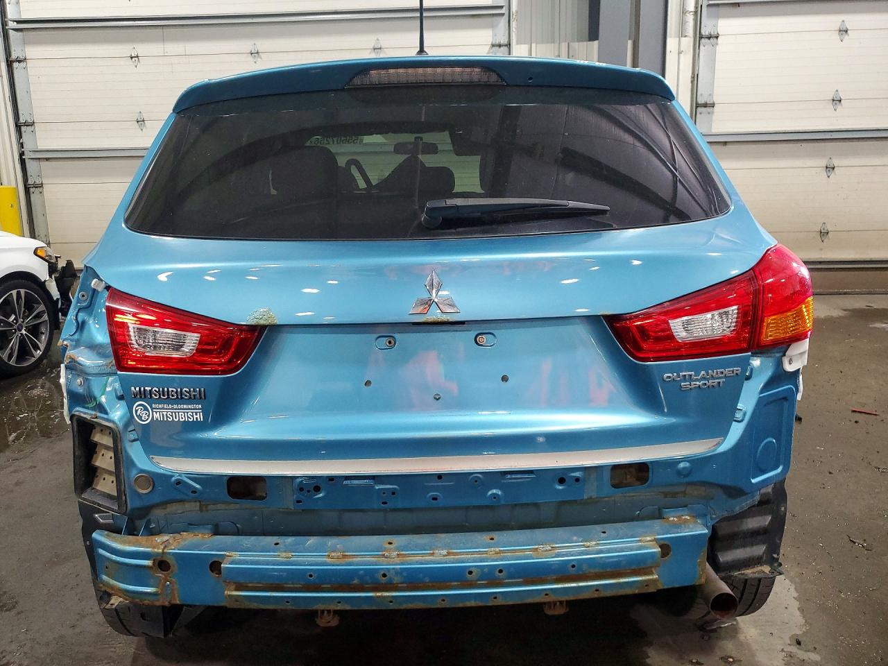 Mitsubishi Outlander Es