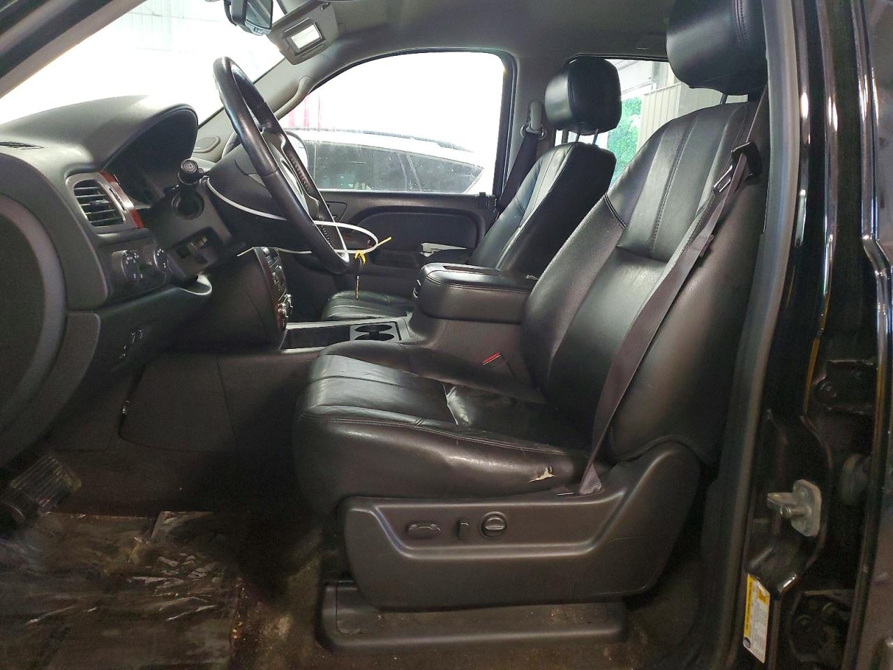 Chevrolet Suburban K1500 Lt