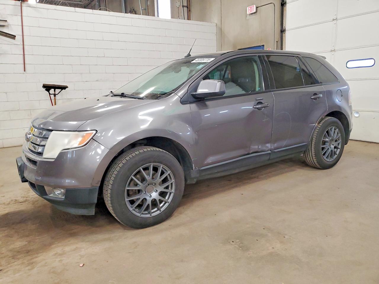 Salvage Ford Edge Image