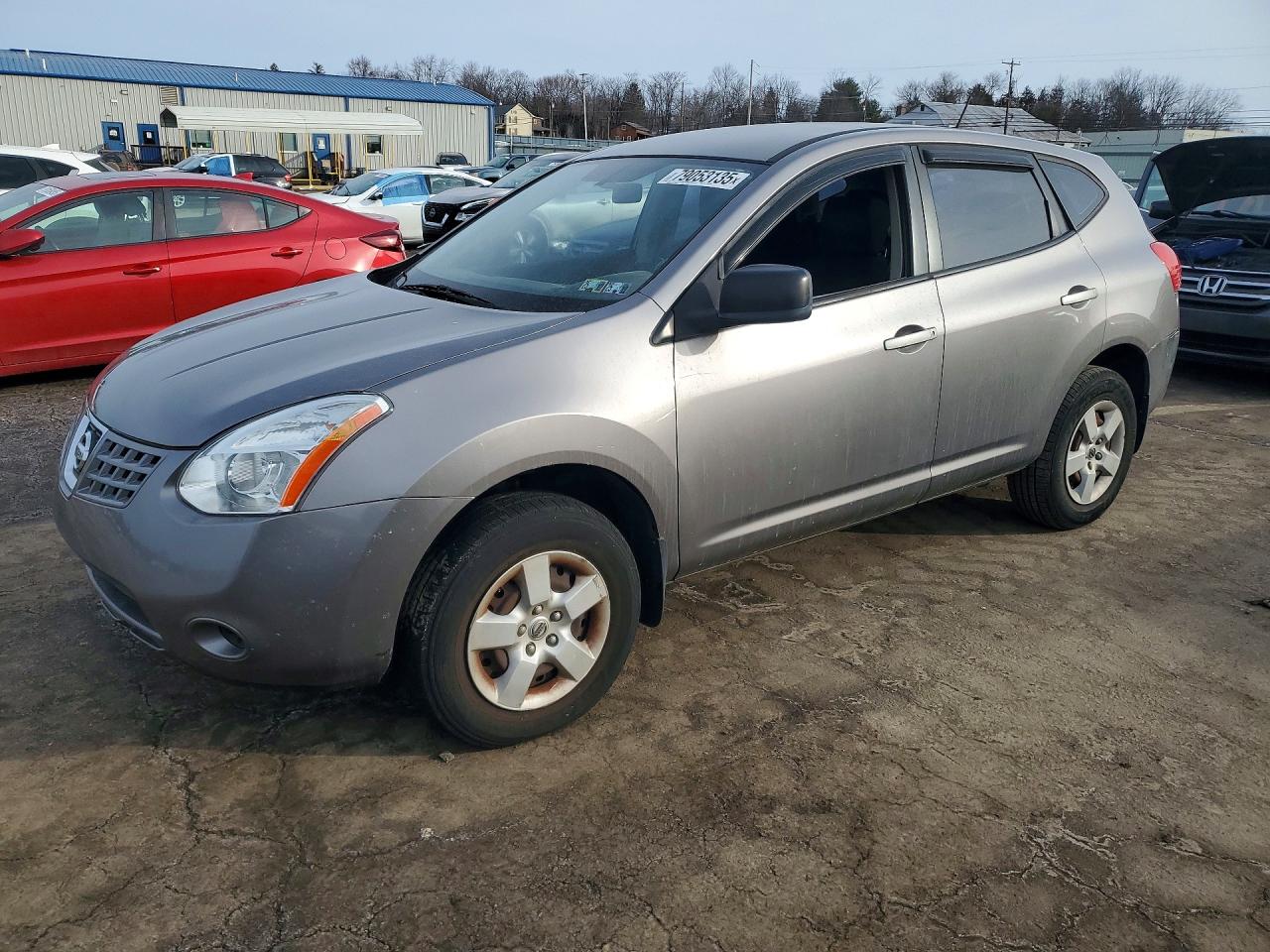 Salvage Nissan Rogue Image