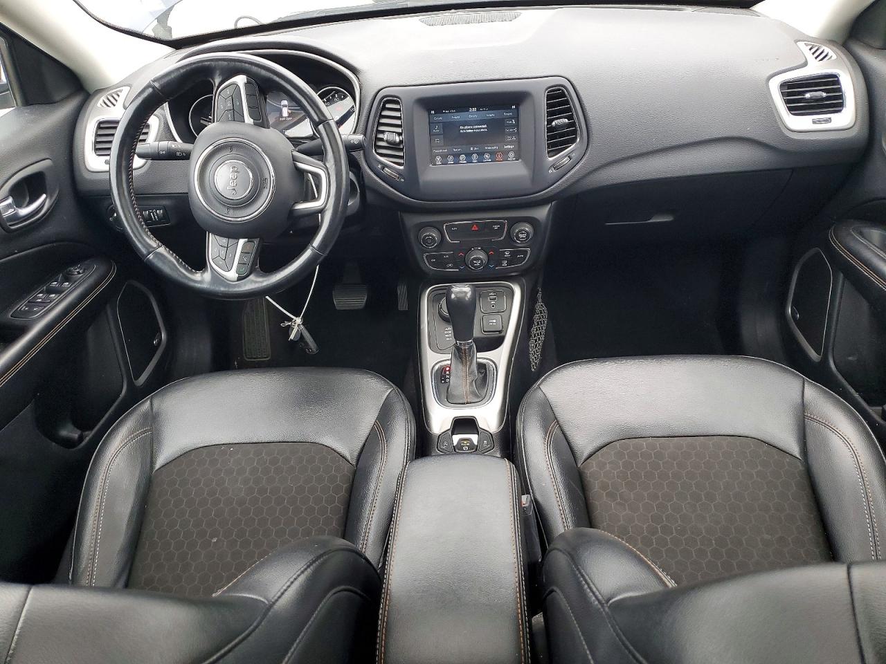 Jeep Compass Latitude
