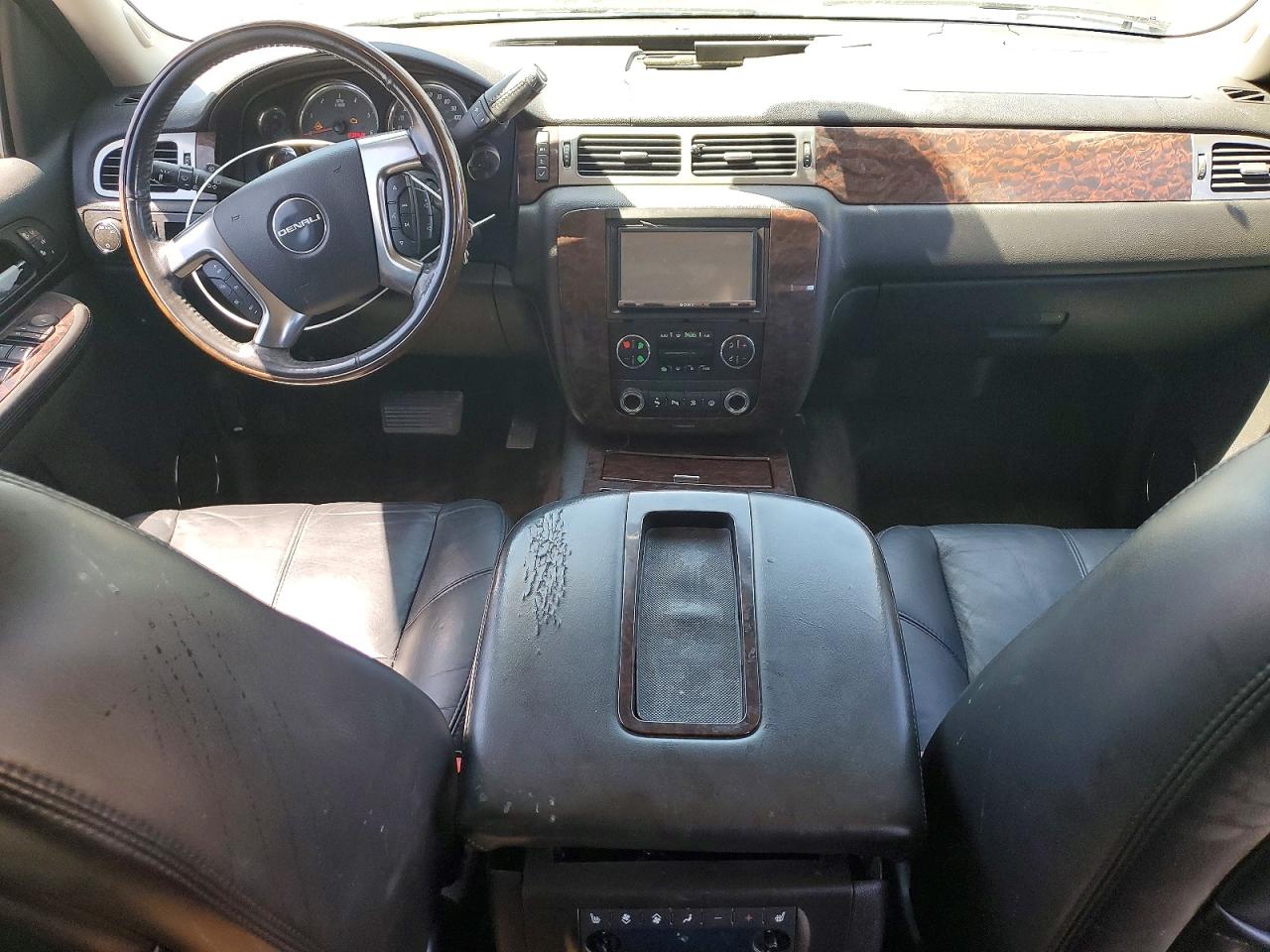 GMC Yukon Denali