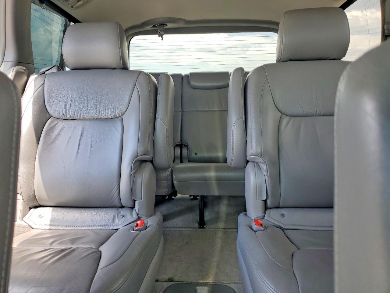 Toyota Sienna Xle Limited 7 Passenger