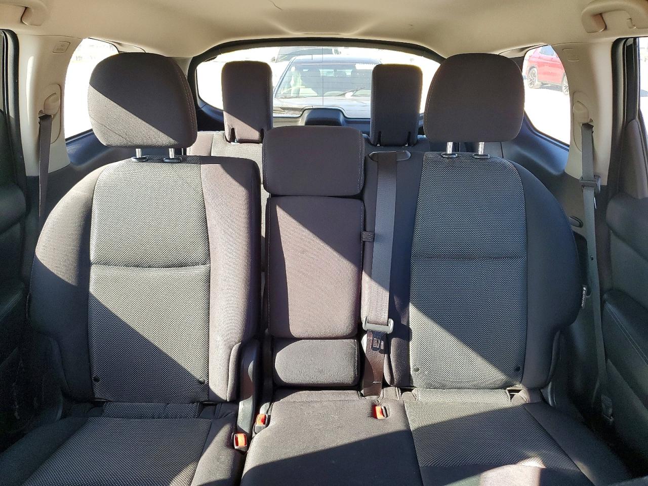 Nissan Pathfinder Sv