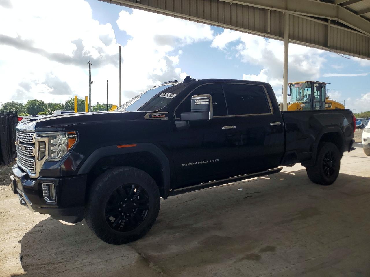 Salvage GMC Sierra Image