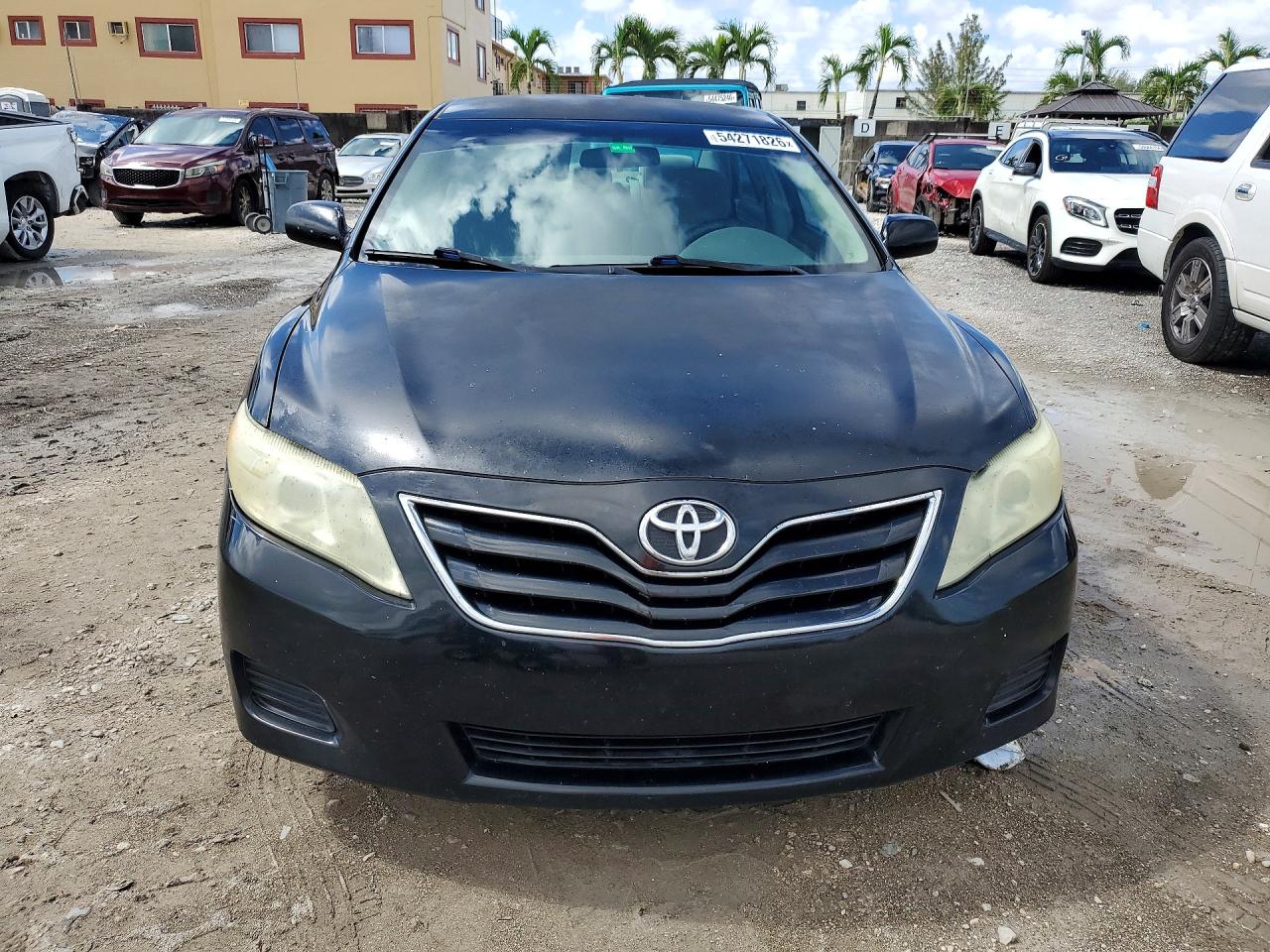 Toyota Camry Base
