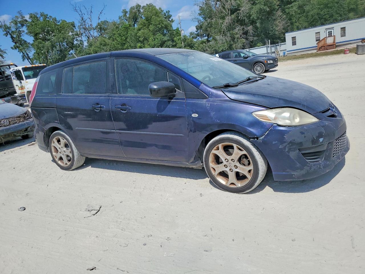 Mazda 5