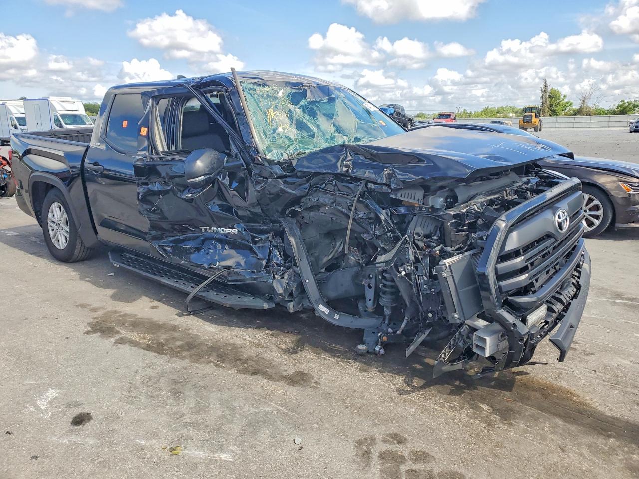 Toyota Tundra Sr5