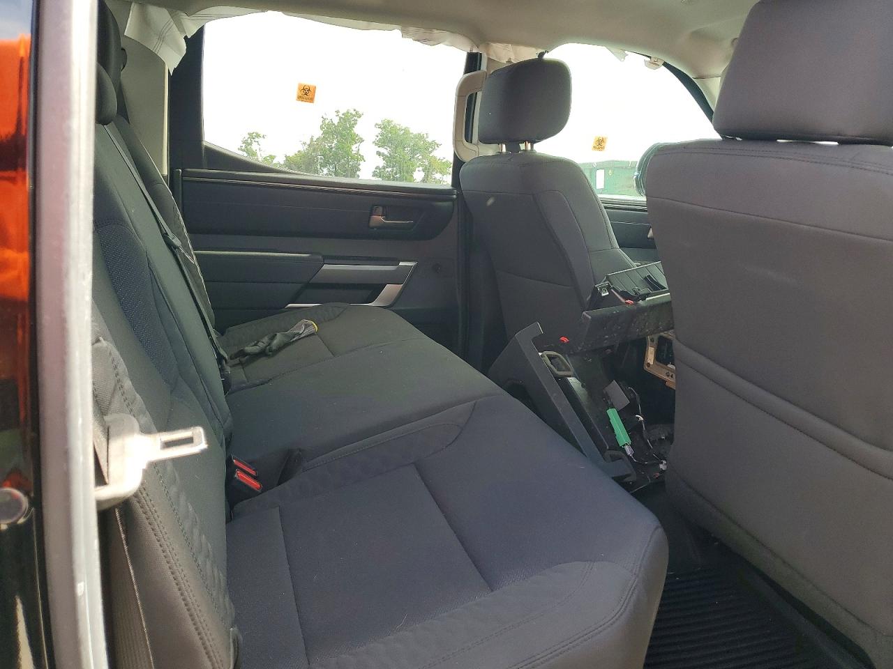 Toyota Tundra Sr5
