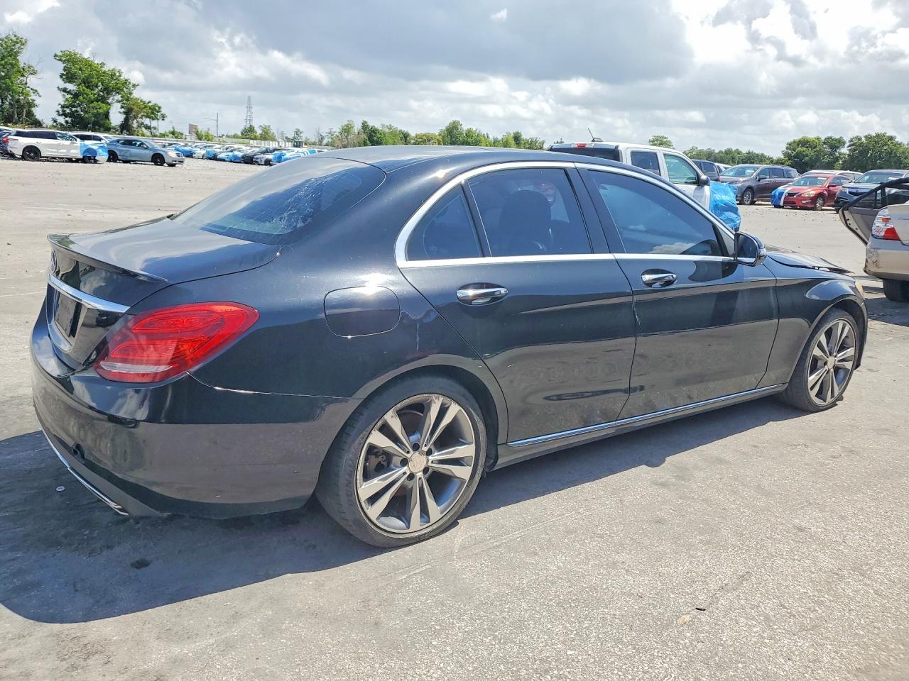 Mercedes-Benz C-Class 300