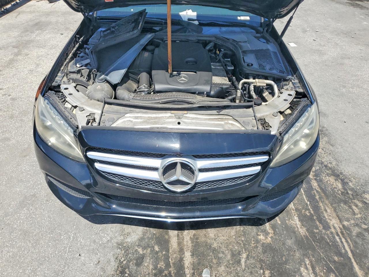 Mercedes-Benz C-Class 300