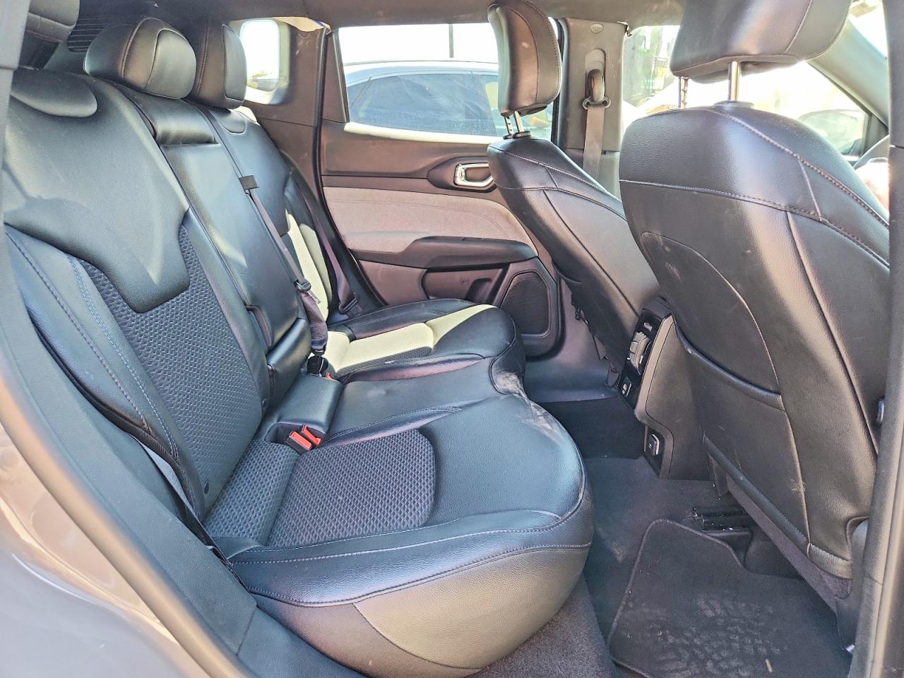 Jeep Compass Latitude