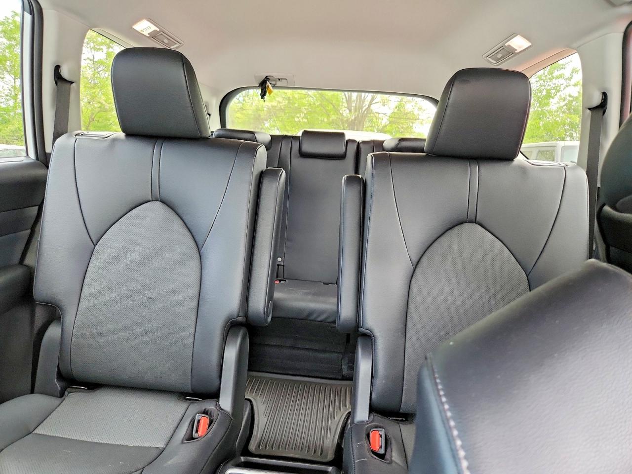 Toyota Grand High Xle